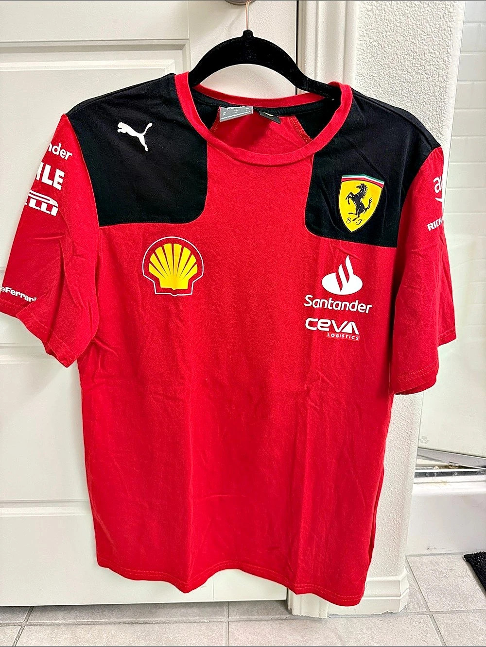 Puma Scuderia Ferrari F1 Team T-Shirt Red & Black Medium
